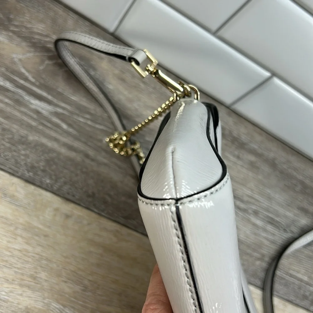 Kate Spade gray crossbody with gold chain